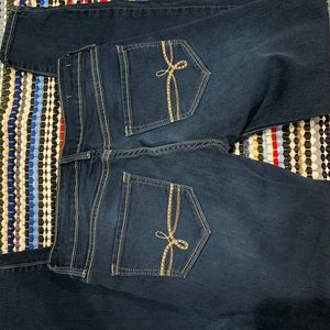 Denizen Levi Low Rise Jean Leggings